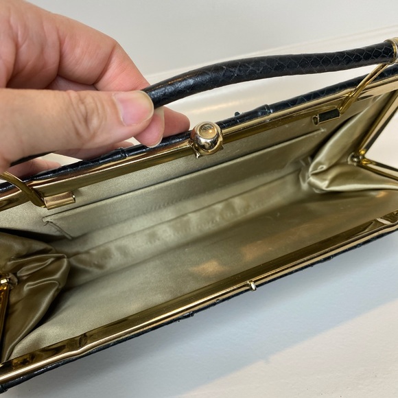 Vintage Snake Skin Versatile Clutch or Handbag - Picture 8 of 16